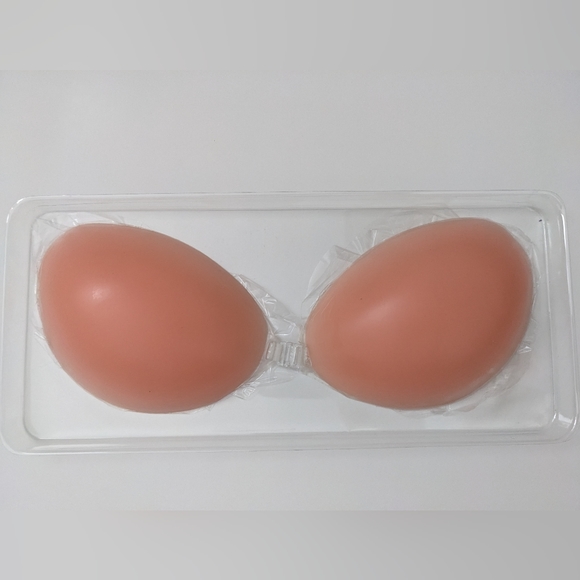 Strapless Bra - Picture 3 of 4